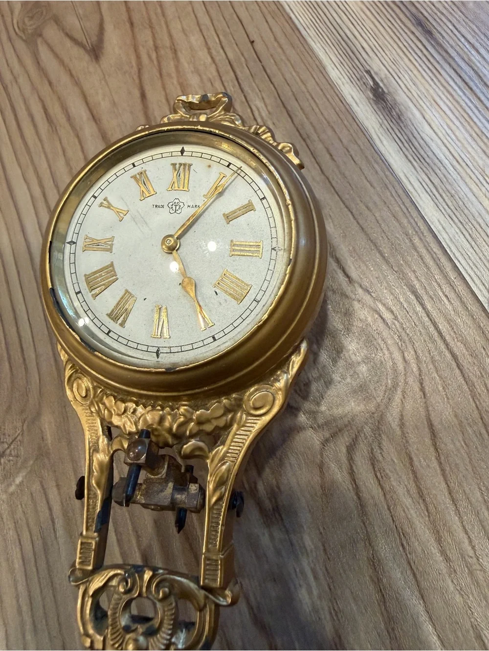 Vintage Brass Swinging Mystery Clock Pendulum
